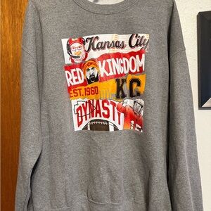 Gildan Gray Kansas City Red Kingdom Graphic Crewneck